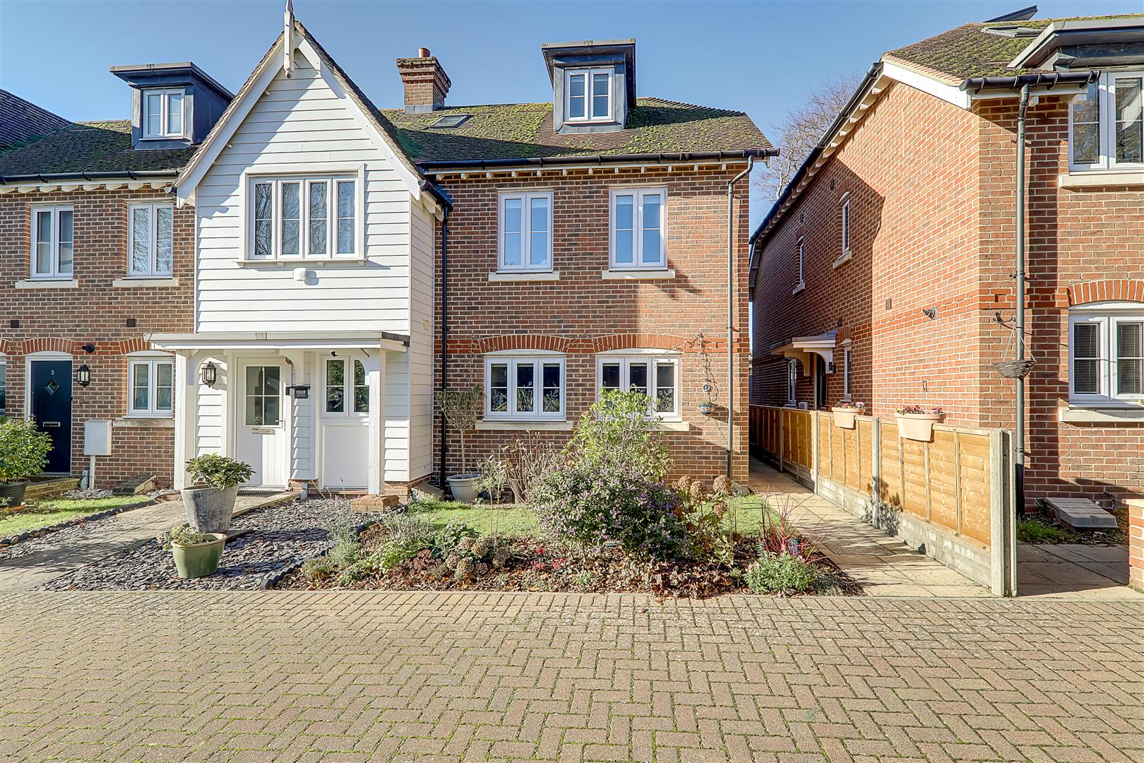 House - Semi-Detached | Hammond Close, Worthing | For Sale